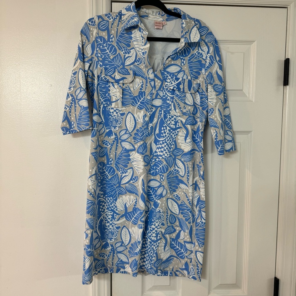 Persifor Medium Blue Grey White Dress 3/4
